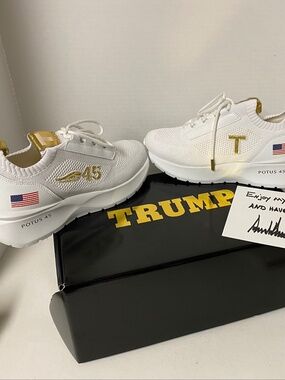 Donald Trump POTUS 45 White Sneakers M5/W6.5 • With Box & Card • Gold Accent